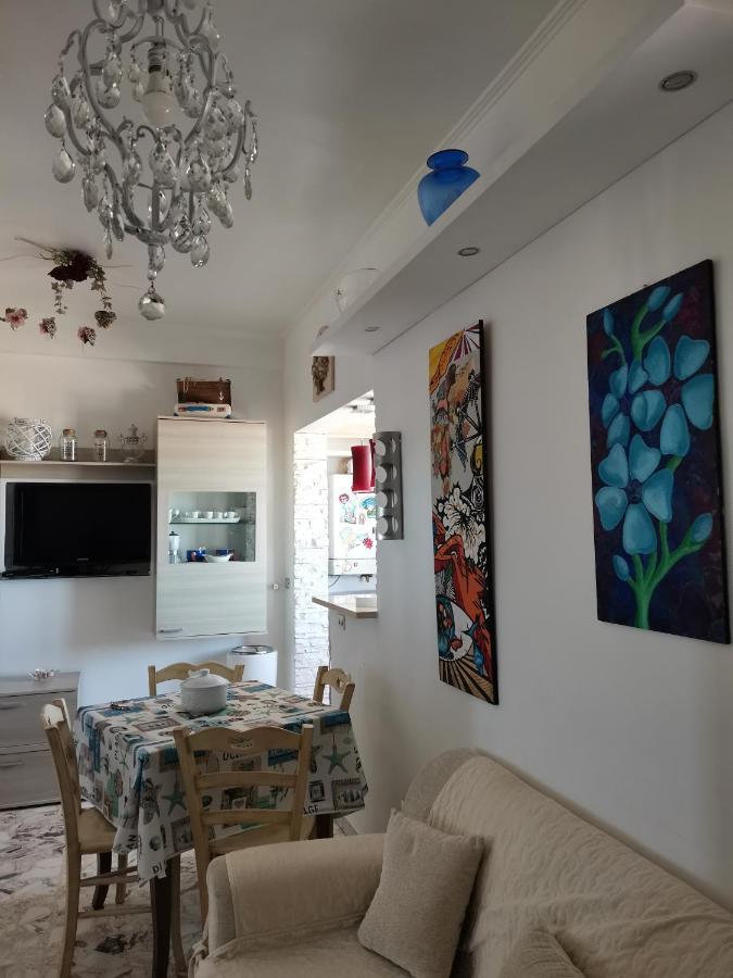 Little Paradise Casa Vacanze Маргерита ди Савоя Екстериор снимка